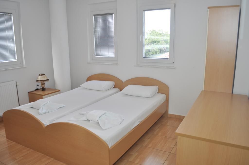 Guest House Miranda Ohrid Exterior photo